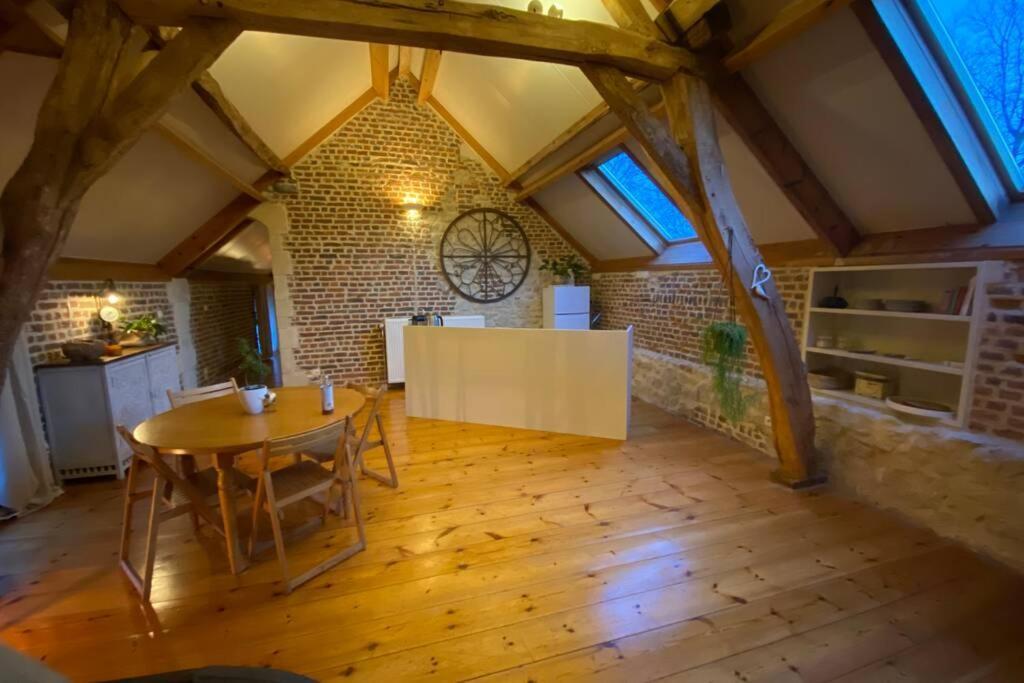 Charmant appartement dans une ancienne ferme Nivelles Extérieur photo